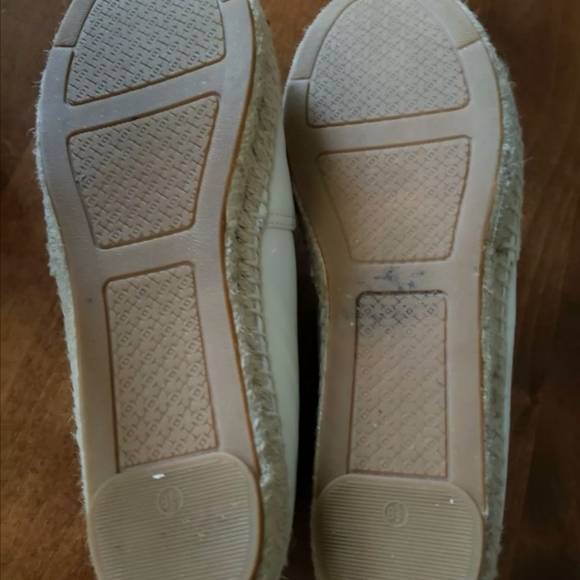 Tory Burch shoes - Picture 3 of 5